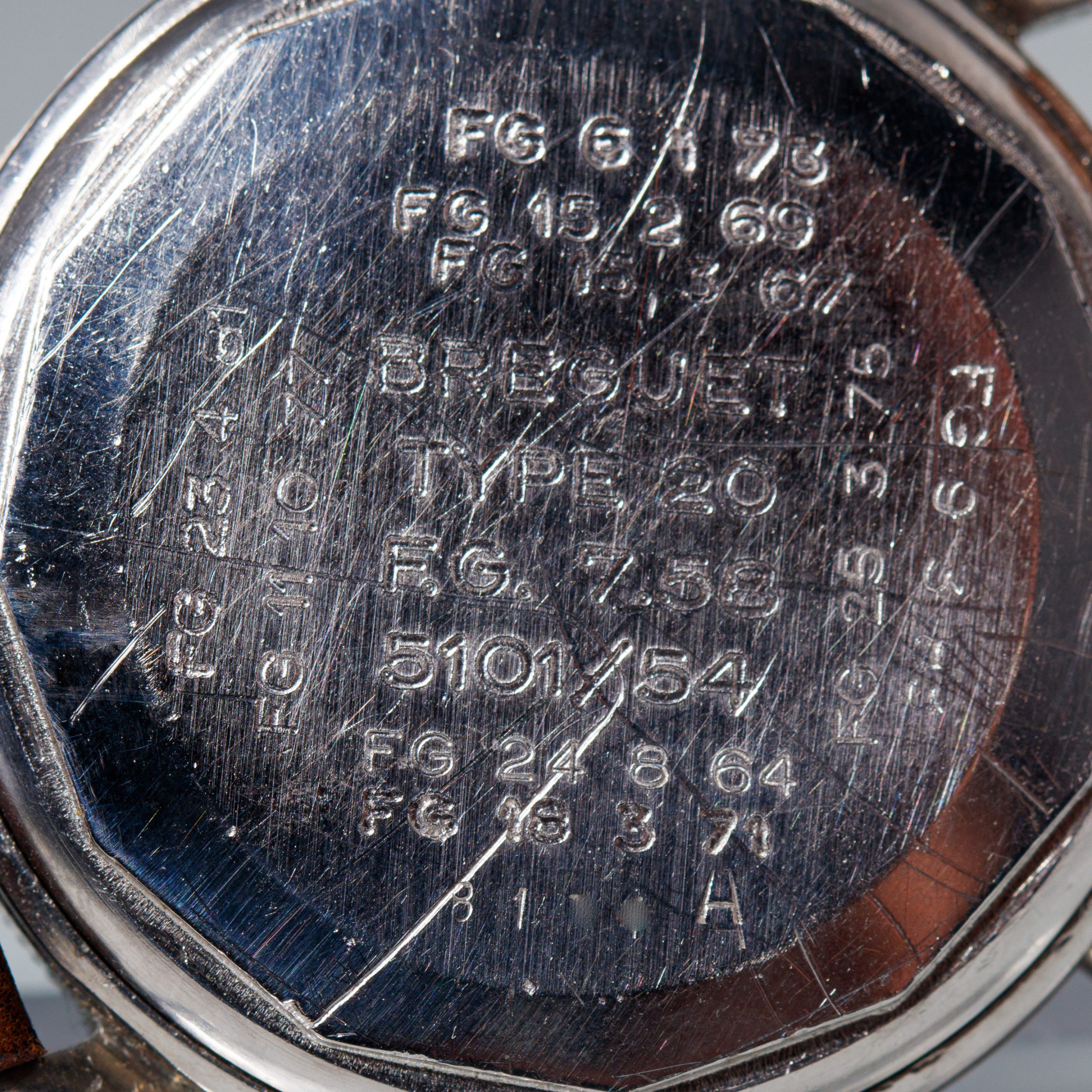 BREGUET CHRONO TYPE XX 2 COMPTEURS REF 5101 MILITAIRE VINTAGE N°81XX _0002_Calque 13