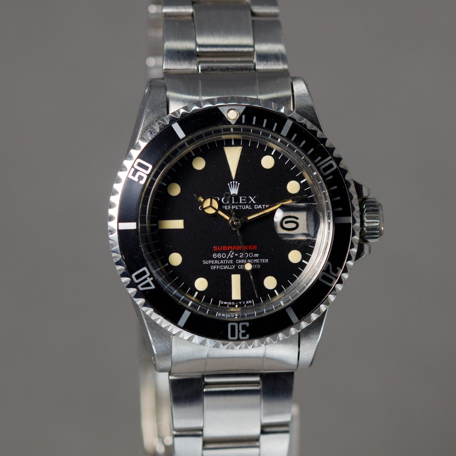 Rolex noir top et rouge