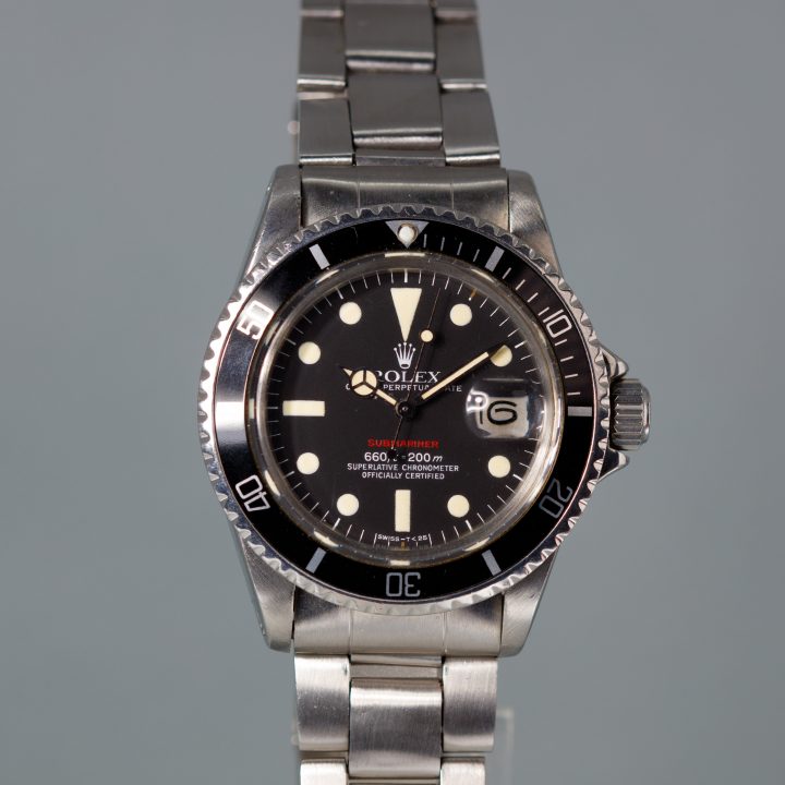Rolex submariner rouge ref 1680 date mk6 vanille from 1975 ( stock ph watches )