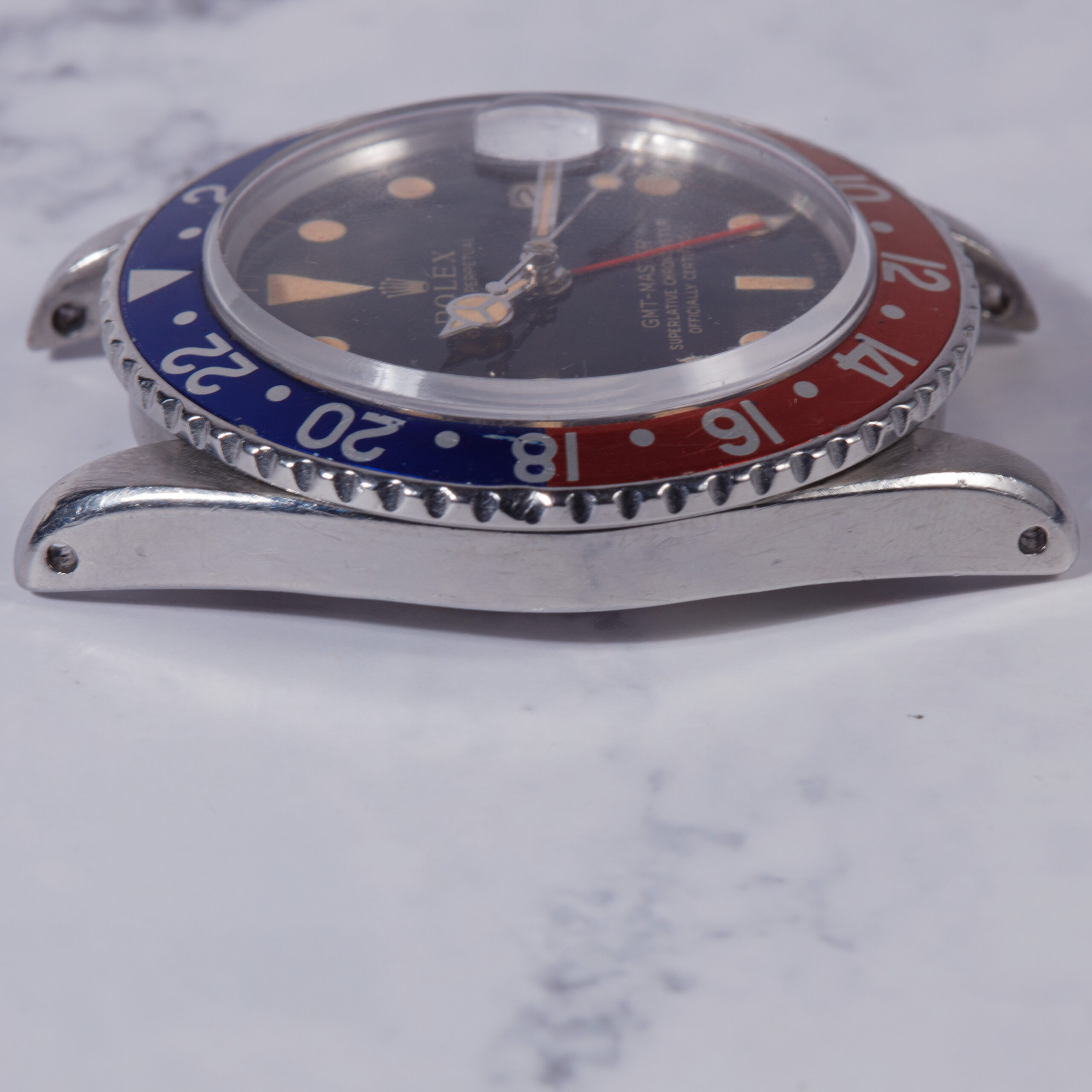 ROLEX GMT MASTER REF 1675 GILT PERFECT FULL SET WITH SPECIAL BACKCASE _0007_Calque 37