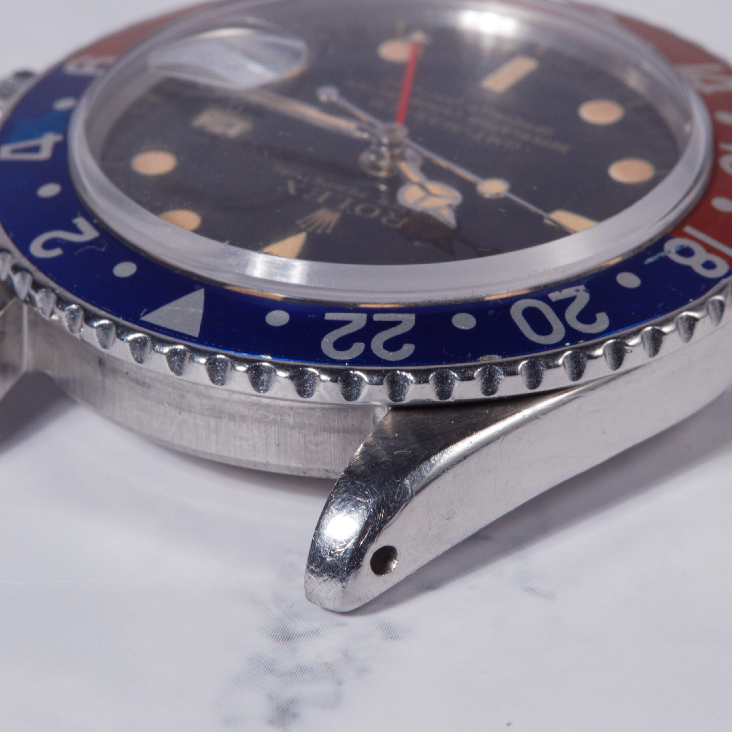 ROLEX GMT MASTER REF 1675 GILT PERFECT FULL SET WITH SPECIAL BACKCASE _0008_Calque 35