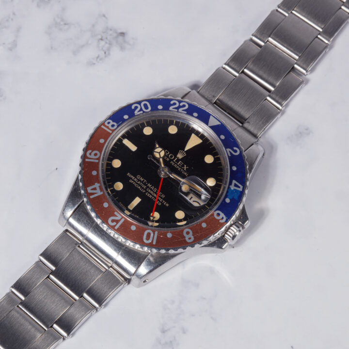 Rolex gmt master ref 1675 gilt perfect full set with special backcase serial inside from 1966